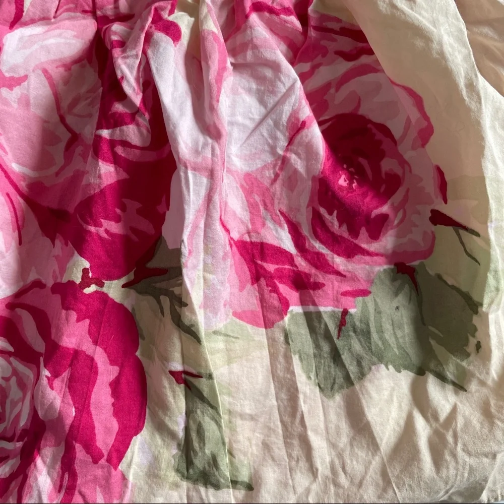 GAP rose print